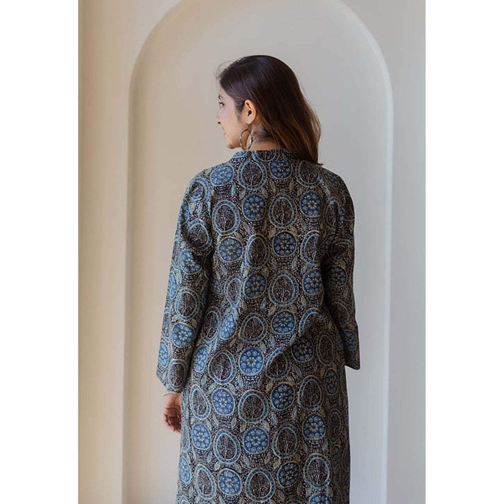 The Indian Ethnic Co. Aarna Black Ajrakh Cotton Straight Kurta