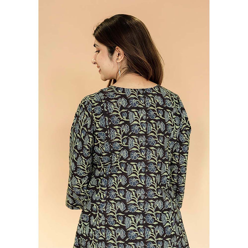 The Indian Ethnic Co. Malika Black Ajrakh Cotton Kali Kurta