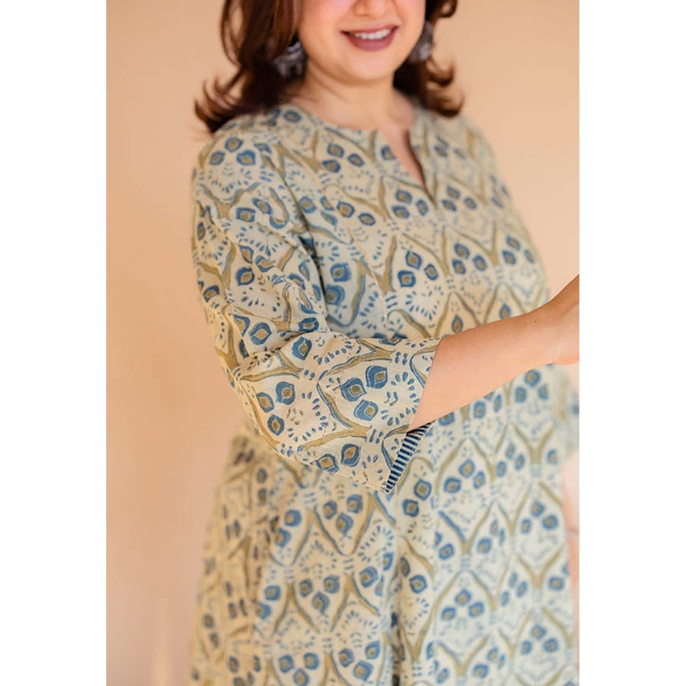 The Indian Ethnic Co. Malika Off White Ajrakh Cotton Kali Kurta with Embroidery