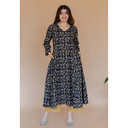 The Indian Ethnic Co. Shruti Black Ajrakh Cotton Kali Kurta