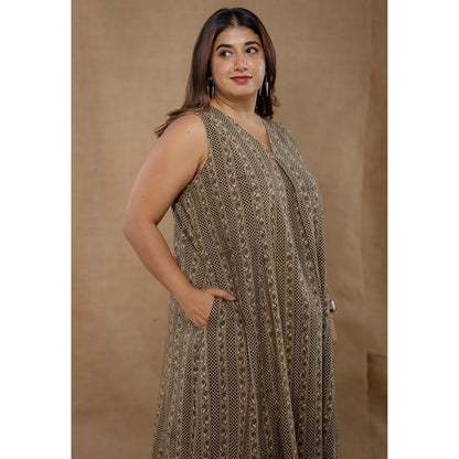 The Indian Ethnic Co. Raahi Grey Ajrakh Cotton A Line Kurta And Palazzo Co-Ord Set