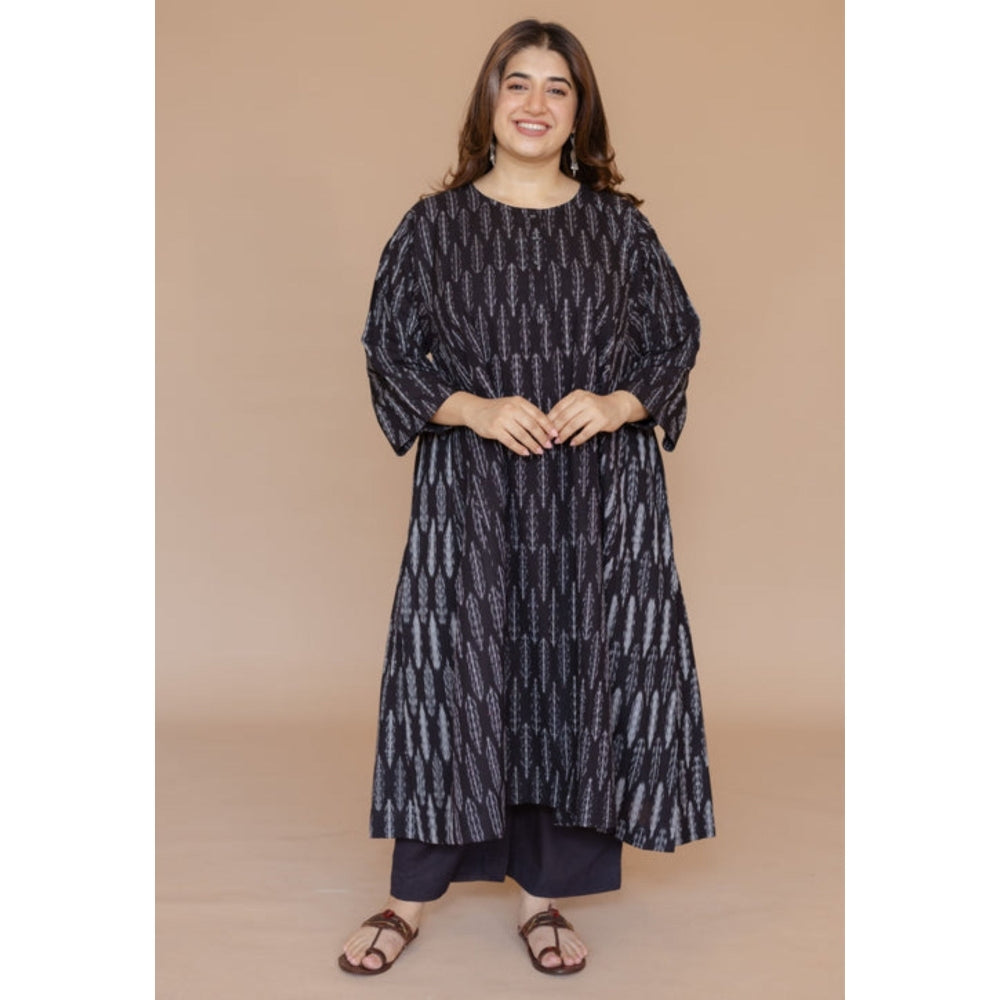The Indian Ethnic Co. Alizah Black Handloom Ikkat Cotton Jhabba Kali Kurta