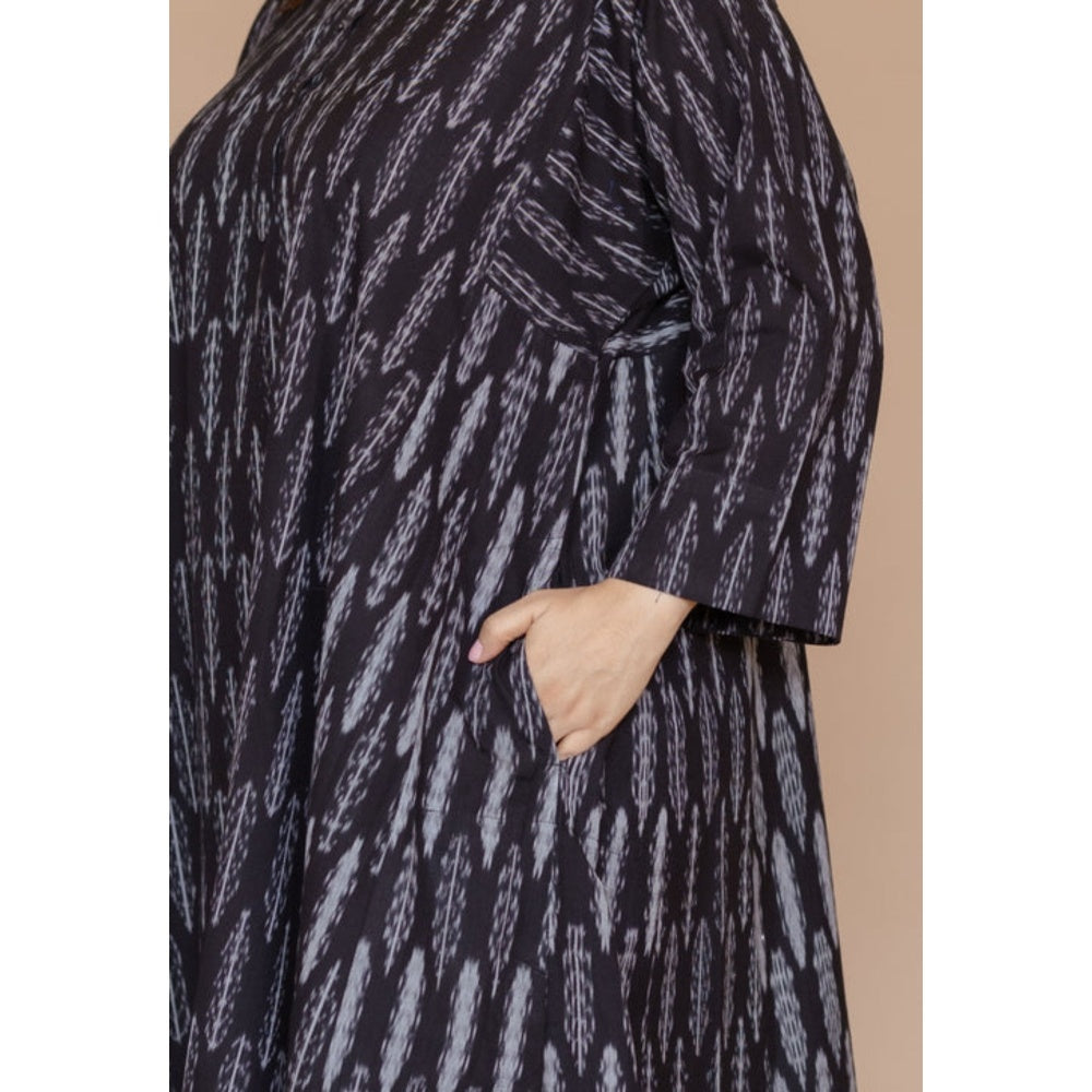 The Indian Ethnic Co. Alizah Black Handloom Ikkat Cotton Jhabba Kali Kurta