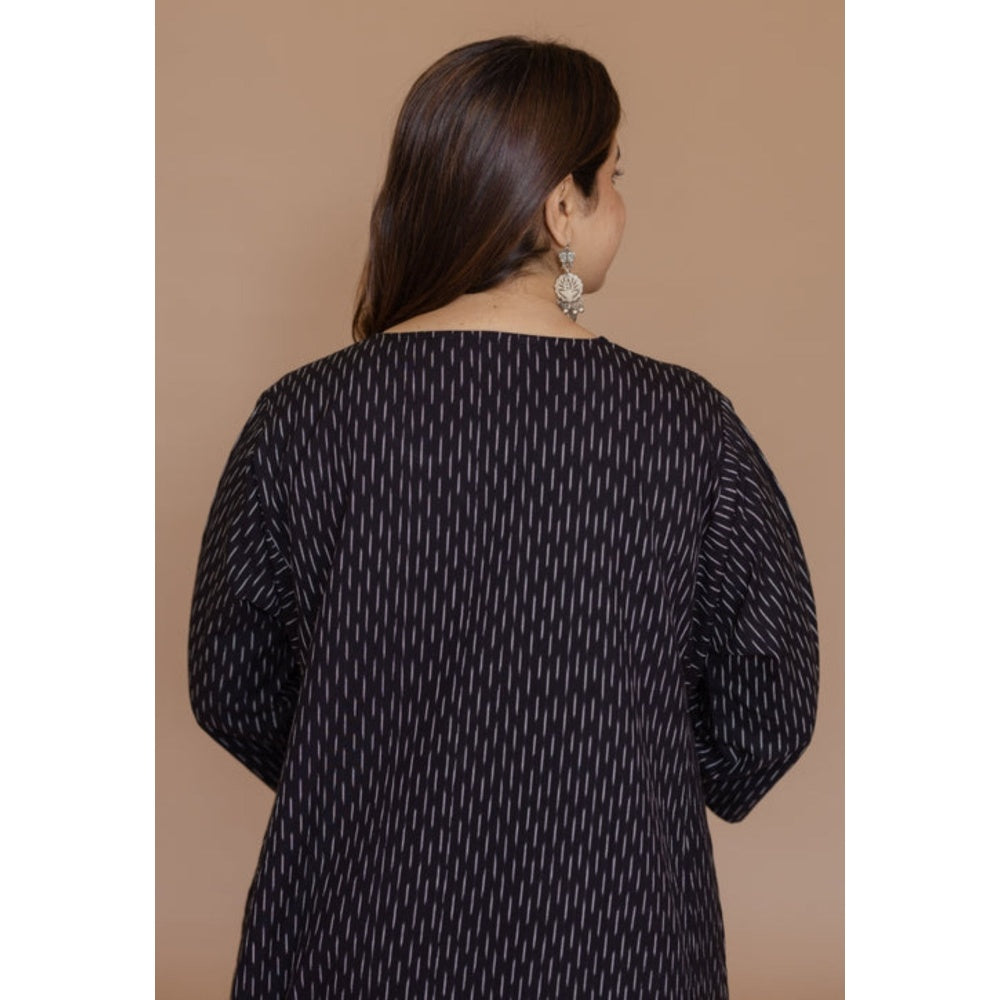 The Indian Ethnic Co. Alizah Black Handloom Ikkat Cotton Jhabba Kali Kurta