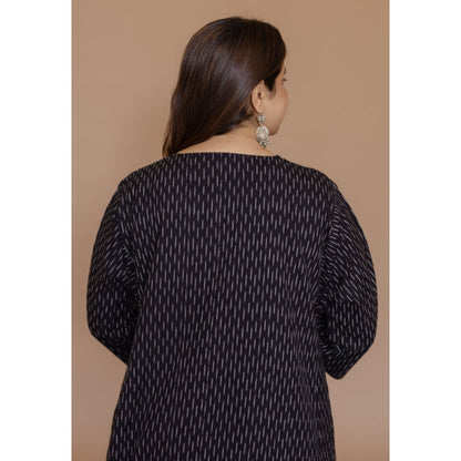 The Indian Ethnic Co. Alizah Black Handloom Ikkat Cotton Jhabba Kali Kurta