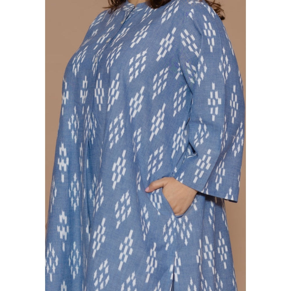 The Indian Ethnic Co. Ayaat Blue Handloom Ikkat Cotton Straight Kurta