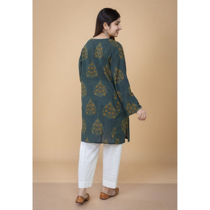 The Indian Ethnic Co. Veda Green Ajrakh Crush Cotton A Line Kurta