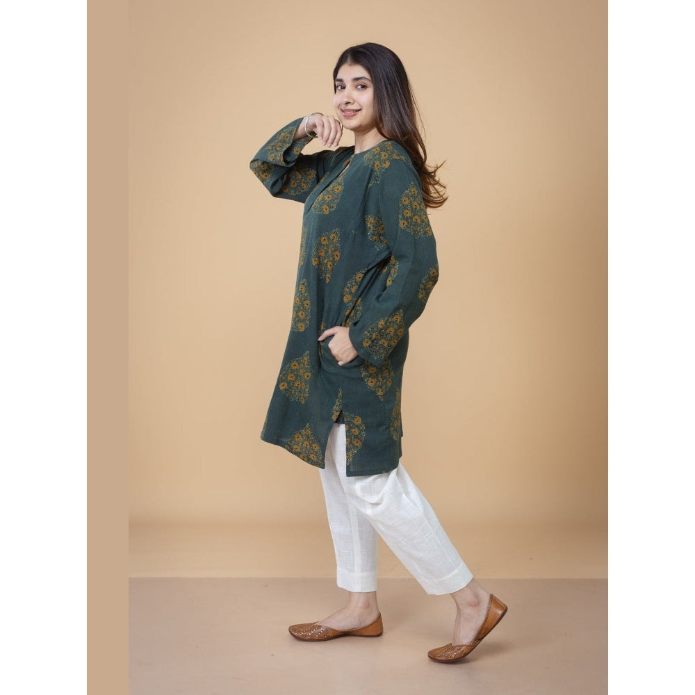 The Indian Ethnic Co. Veda Green Ajrakh Crush Cotton A Line Kurta