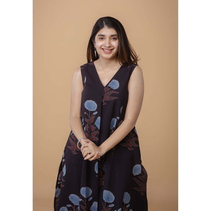 The Indian Ethnic Co. Raahi Black Ajrakh Cotton Kali Co-Ord Set