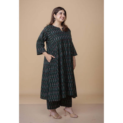 The Indian Ethnic Co. Nyra Green Ikkat Cotton Co-Ord Set