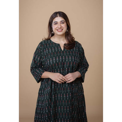 The Indian Ethnic Co. Nyra Green Ikkat Cotton Co-Ord Set