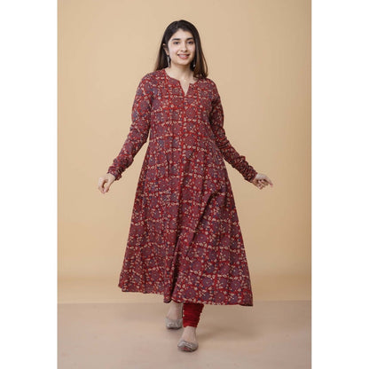The Indian Ethnic Co. Shinat Red Ajrakh Cotton Jhabba Kali Kurta