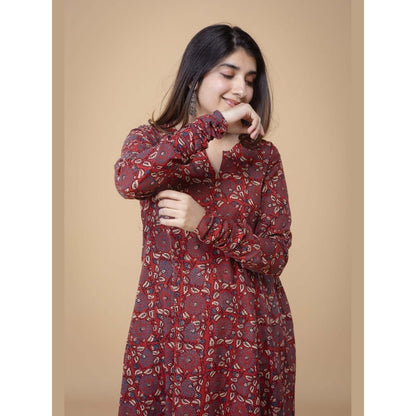 The Indian Ethnic Co. Shinat Red Ajrakh Cotton Jhabba Kali Kurta