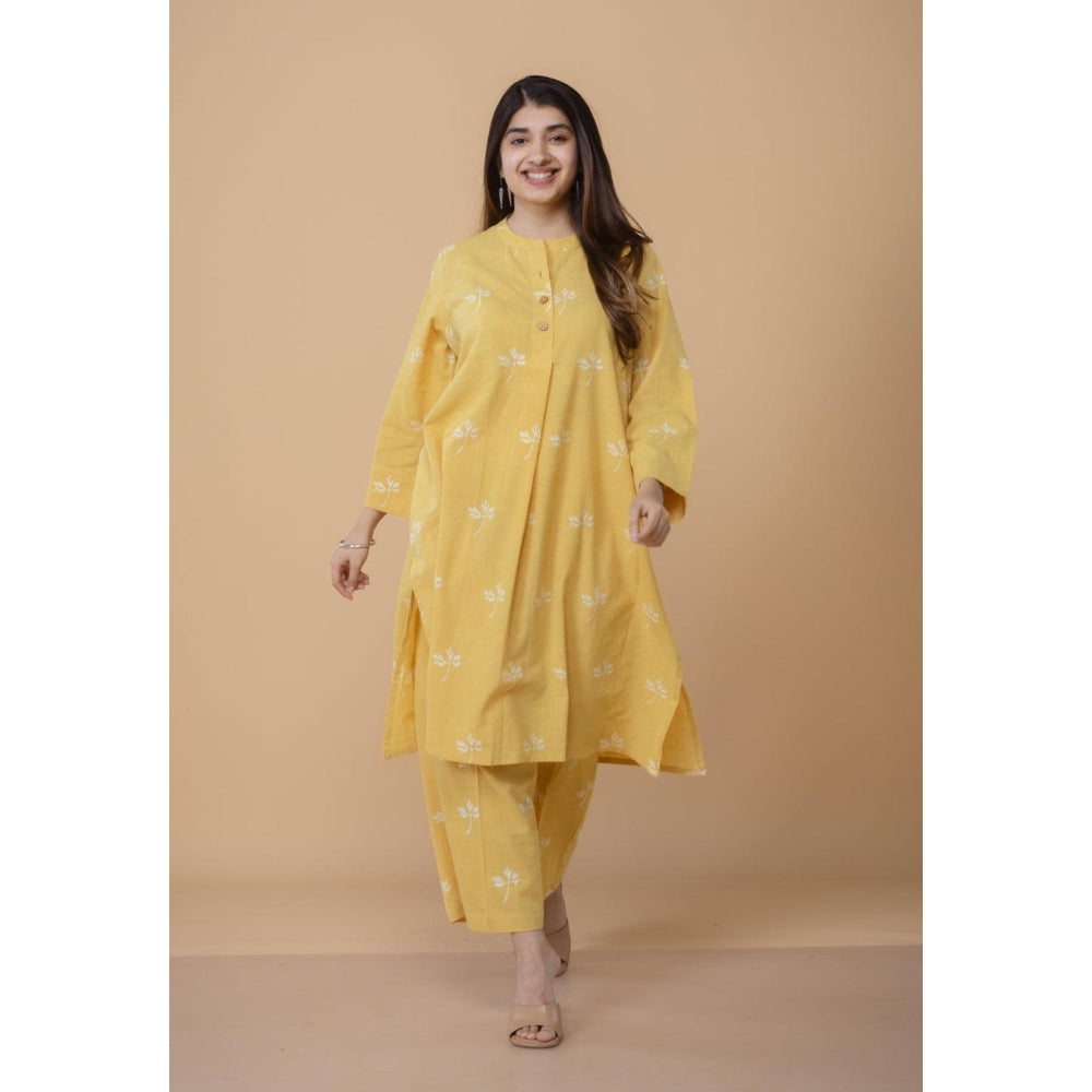 The Indian Ethnic Co. Women's Yellow Cotton Floral Printed Kurta with Pant