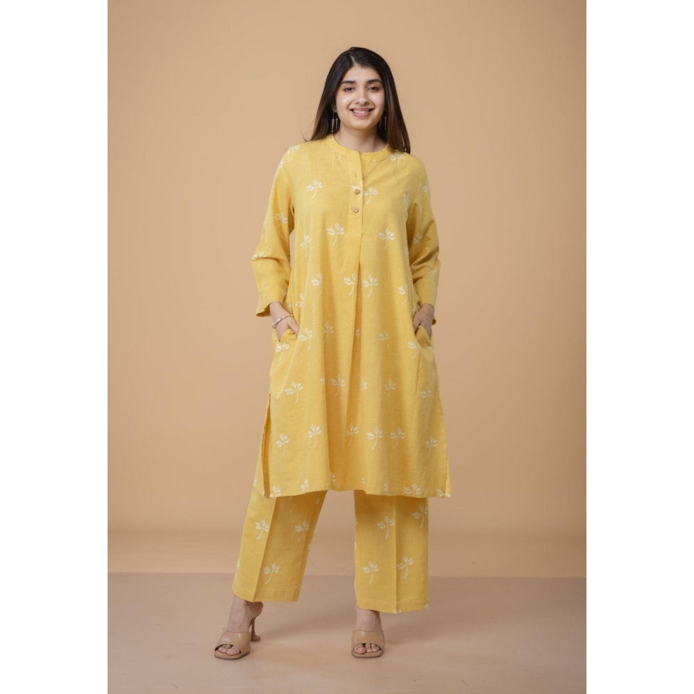 The Indian Ethnic Co. Women's Yellow Cotton Floral Printed Kurta with Pant