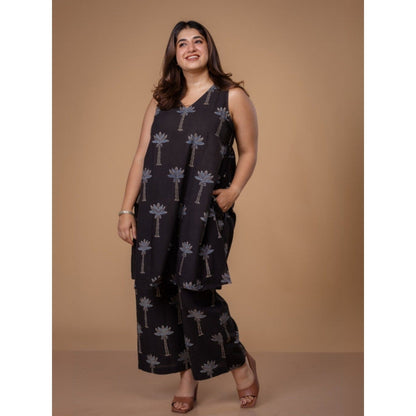The Indian Ethnic Co. Arvika Black Ajrakh Cotton A Line Co-Ord Set