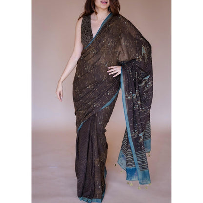 The Indian Ethnic Co. Brown Boat Ajrakh Hand Block Print Mul Saree with Unstitched Blouse