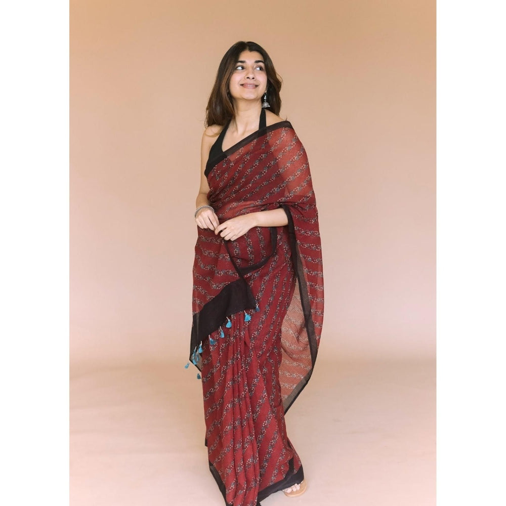 The Indian Ethnic Co. Maroon Print Kota Doria Cotton Saree with Unstitched Blouse