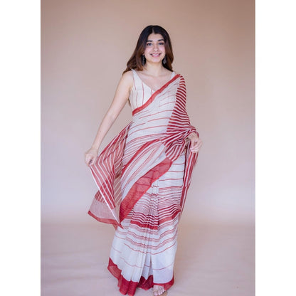 The Indian Ethnic Co. White Print Kota Doria Cotton Saree with Unstitched Blouse