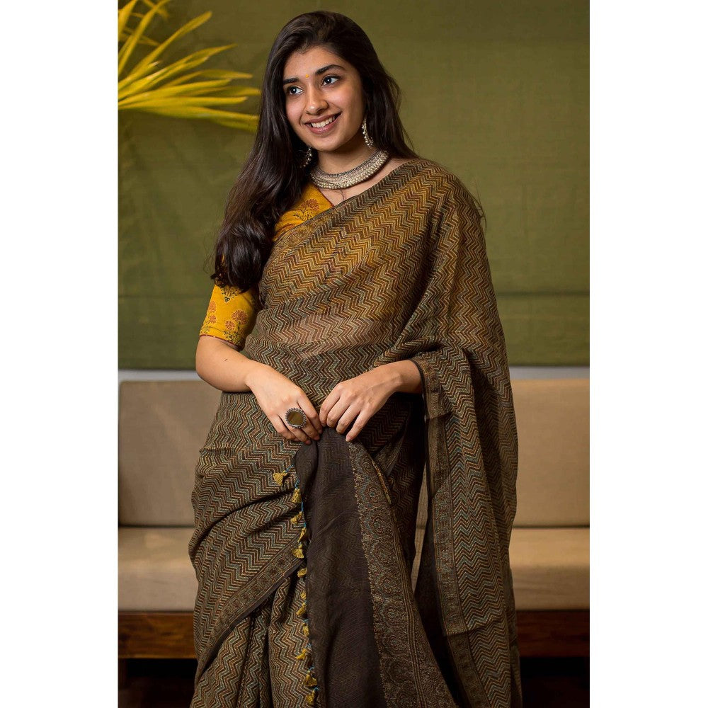 The Indian Ethnic Co. Ajrakh Natural Dyed Kota Doria Saree with Unstitched Blouse