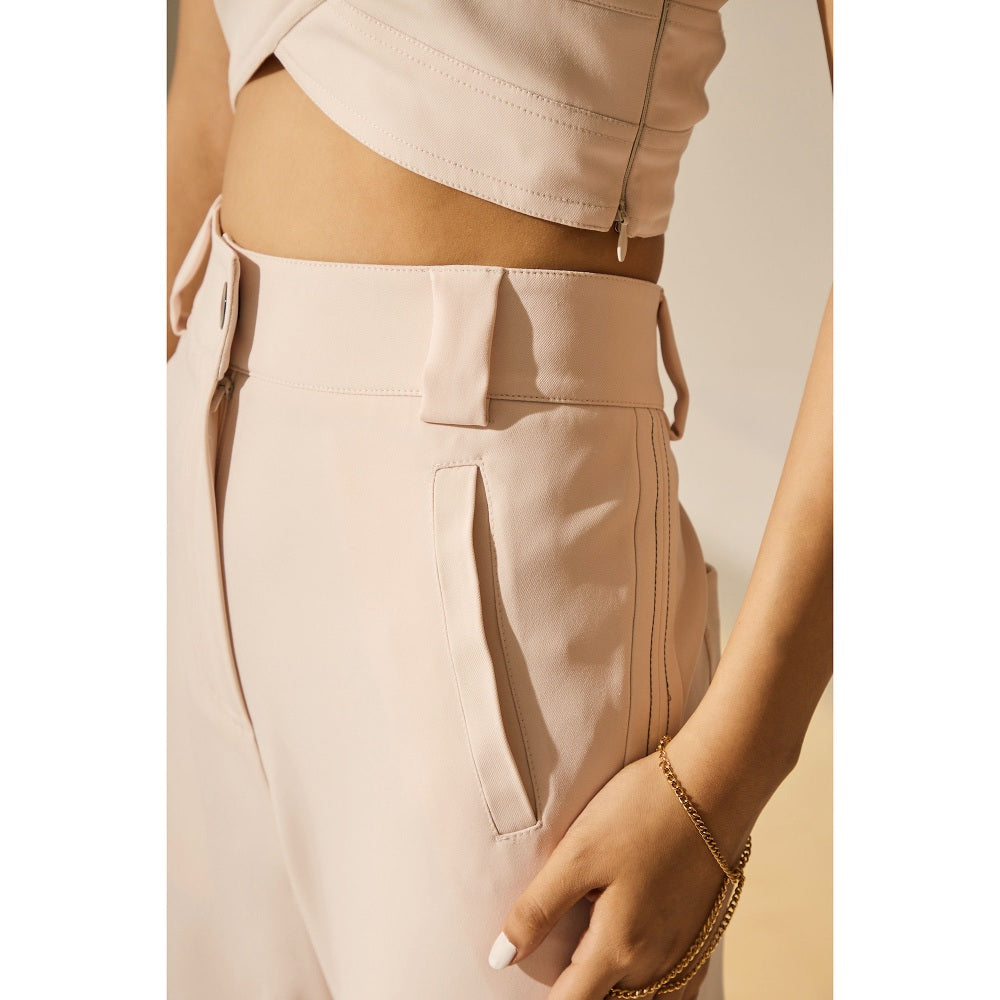 The Dapper Lady Pearl Joggers - Off White