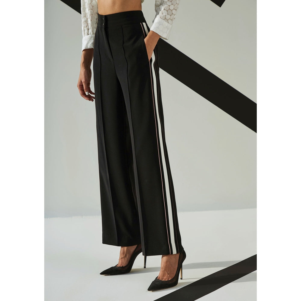 The Dapper Lady Astral Pants - Black