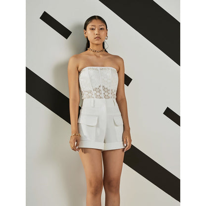 The Dapper Lady Moonlight Pocket Shorts - White