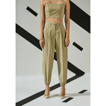 The Dapper Lady Jade Pleated Joggers - Green