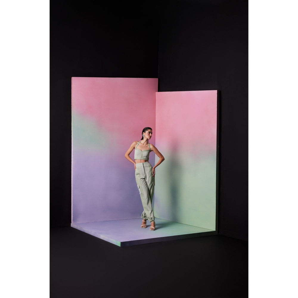 The Dapper Lady Rome Green Solid Crop Top