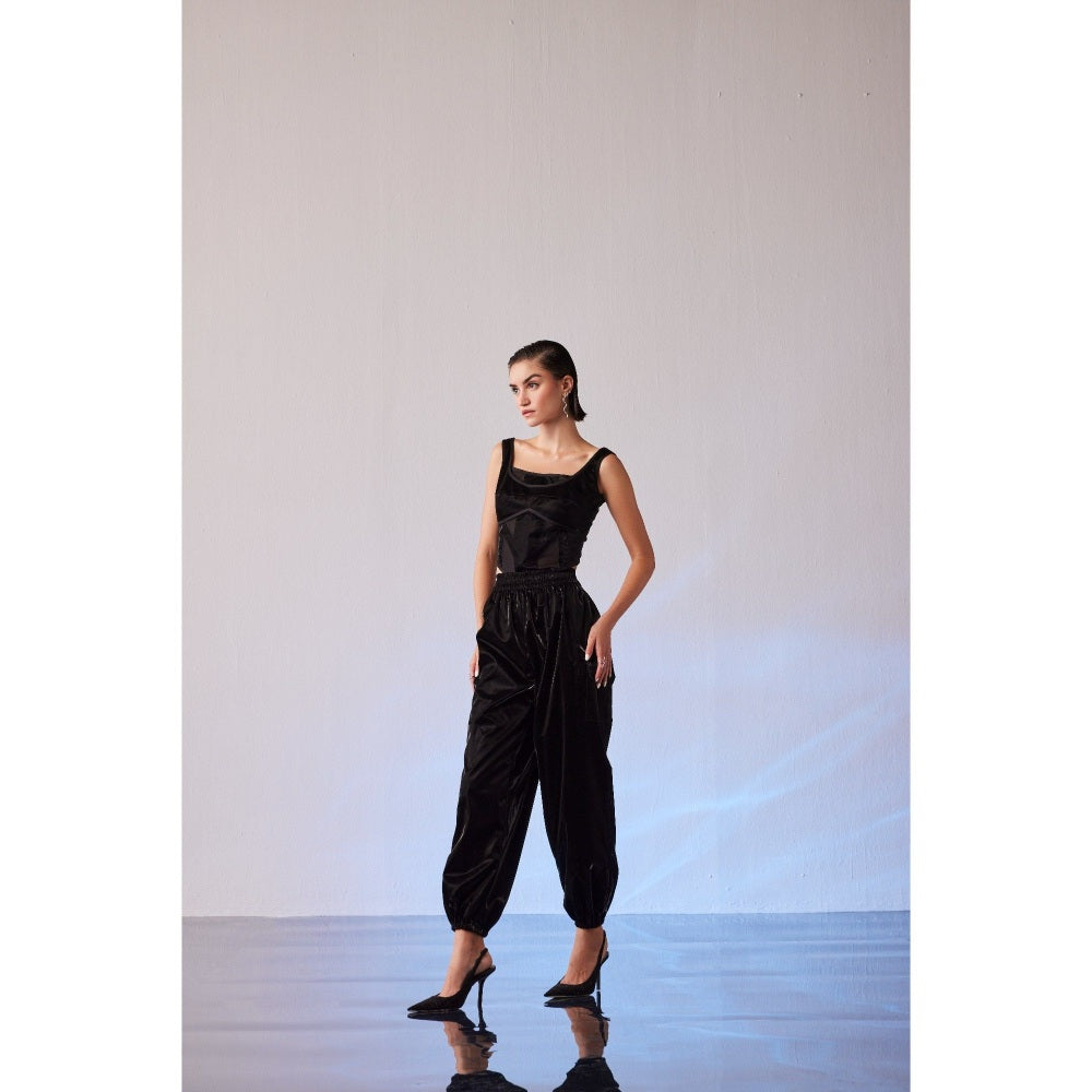 The Dapper Lady Tokyo Black Solid Joggers