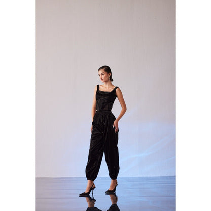 The Dapper Lady Tokyo Black Solid Joggers