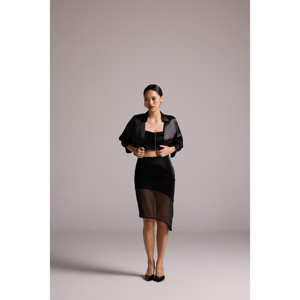 The Dapper Lady Black Sienna Crop Shirt