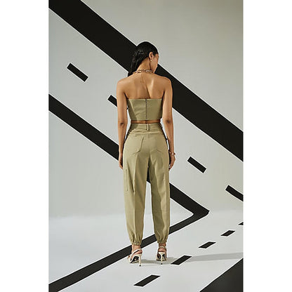 The Dapper Lady Jade Pleated Joggers