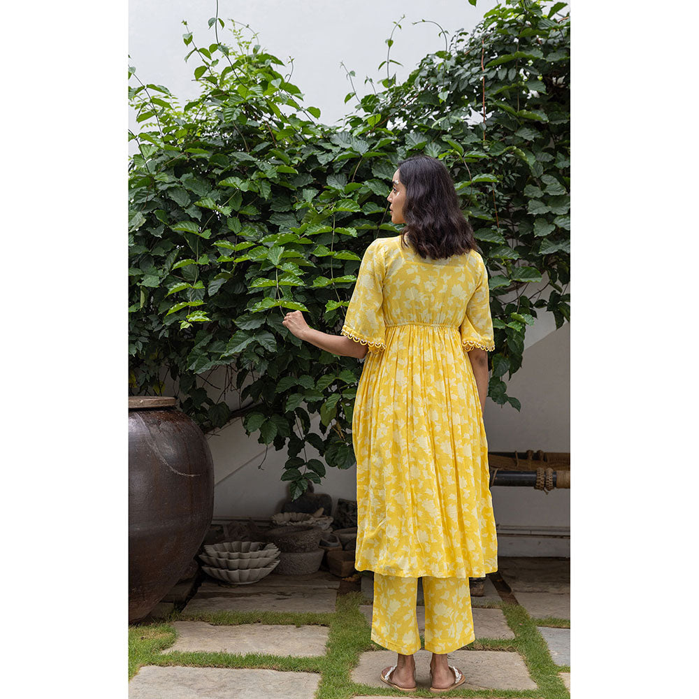 The Yellow Bow Flora Co-Ord (Set of 2)