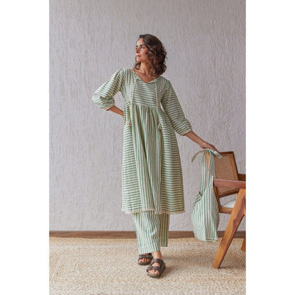 The Yellow Bow Moss Green Co-Ord (Set of 2)