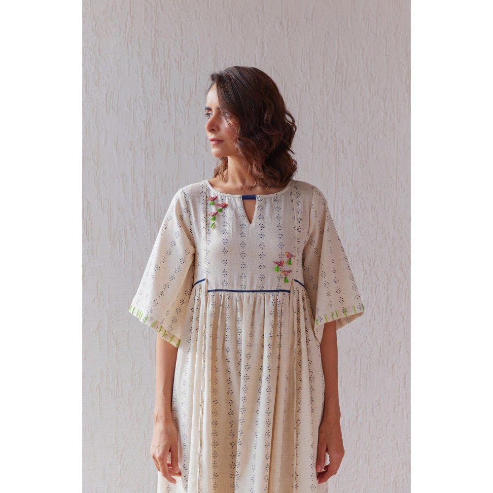 The Yellow Bow Avian Off White Co-Ord (Set of 2)