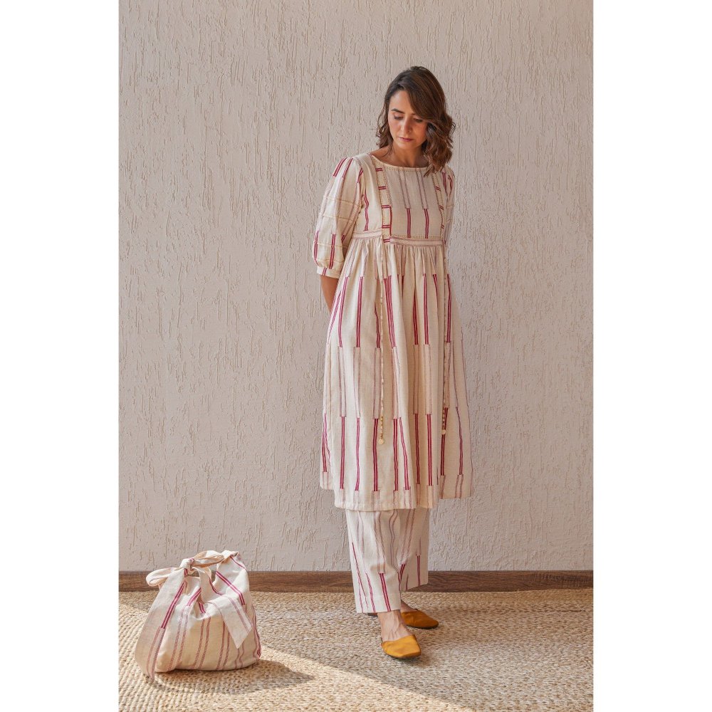 The Yellow Bow Obi Beige Co-Ord (Set of 2)