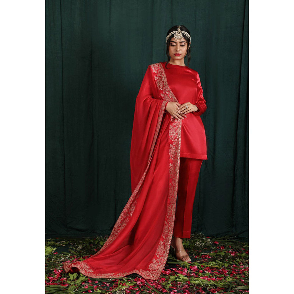 THE AARYA Red Mashru Silk Embroidered Short Kurta (Set of 3)