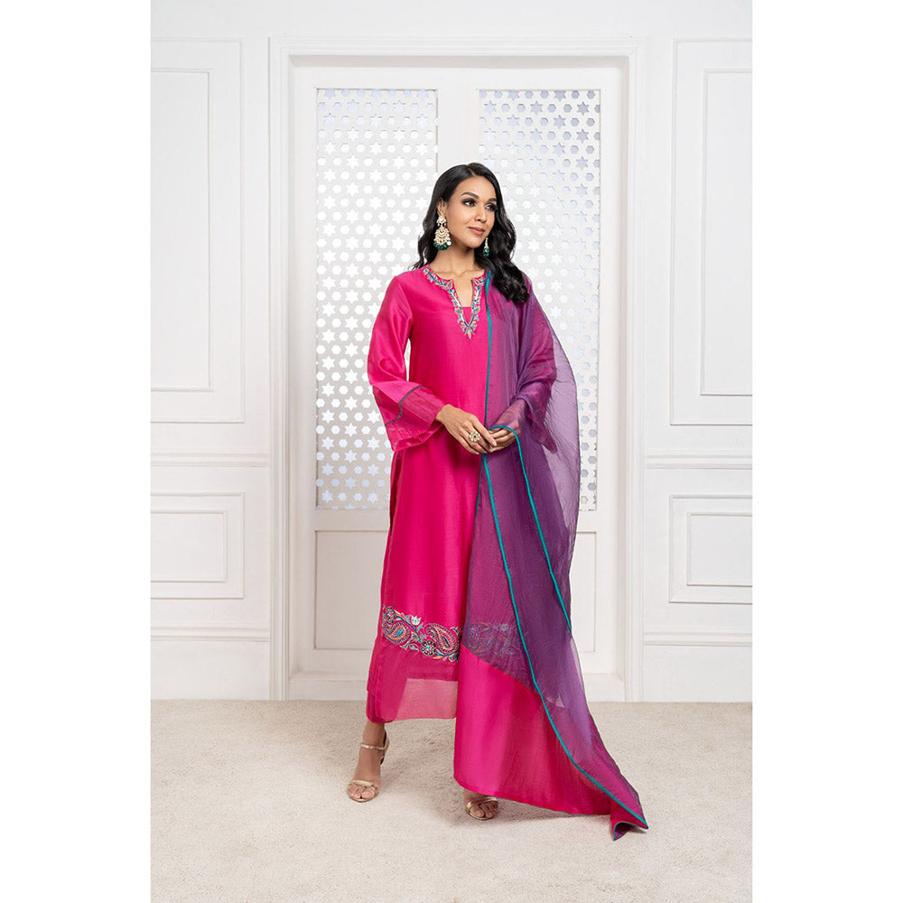 THE AARYA Pink Handwoven Chanderi Embroidered Kurta (Set of 3)