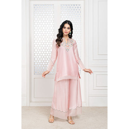 THE AARYA Peach Handwoven Chanderi Embroidered Short Kurta (Set of 3)
