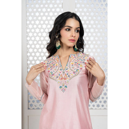 THE AARYA Peach Handwoven Chanderi Embroidered Short Kurta (Set of 3)