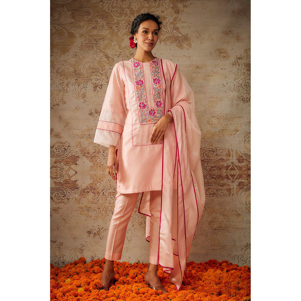 THE AARYA Peach Chanderi Embroidered Short Kurta Pant with Dupatta (Set of 3)