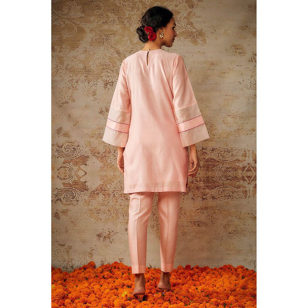 THE AARYA Peach Chanderi Embroidered Short Kurta Pant with Dupatta (Set of 3)