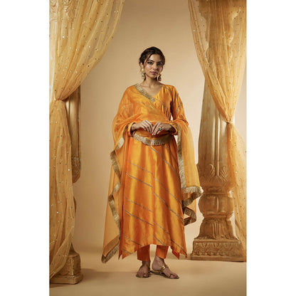 THE AARYA Light Orange Chanderi Lace Work Embroidered Kurta with Pant & Dupatta (Set of 3)