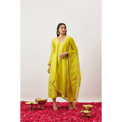 THE AARYA Yellow Handwoven Kurta with Pant and Dupatta (Set of 3)