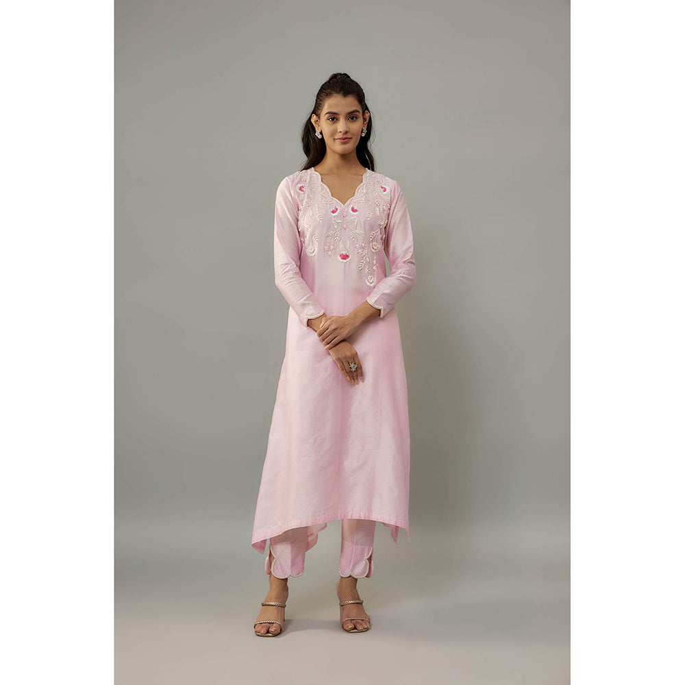 THE AARYA Darika Pink Kurta with Pant and Dupatta (Set of 3)