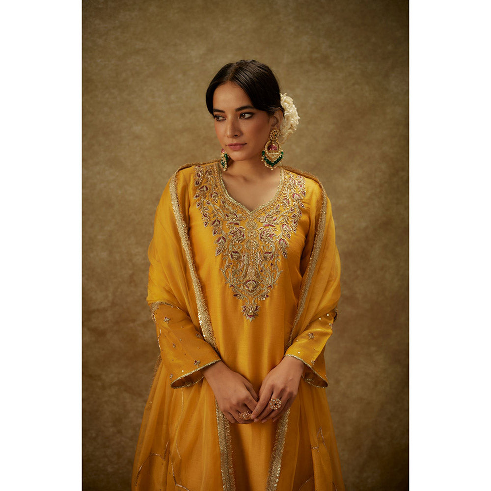 THE AARYA Noura Yellow Embroidered Kurta with Pant and Dupatta (Set of 3)