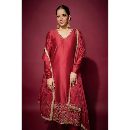 THE AARYA Red Ayat Embellished Kurta with Churidar and Dupatta (Set of 3)