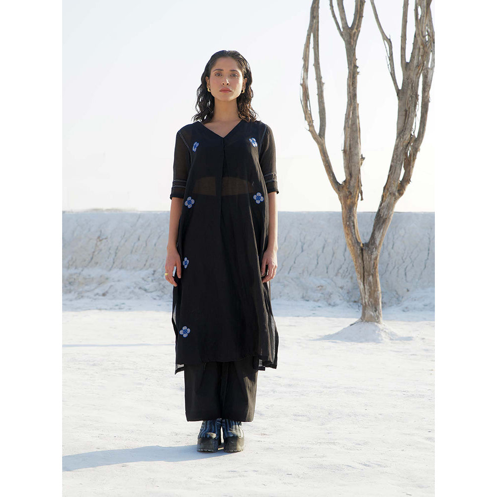 The Loom Art Poppy Night Black Kurta and Pant (Set of 2)