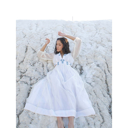 The Loom Art Lily Bloom Dress - White